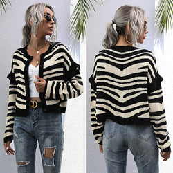 Knitted sweater jacket short contrasting striped cardigan short