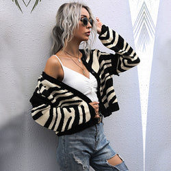 Knitted sweater jacket short contrasting striped cardigan short