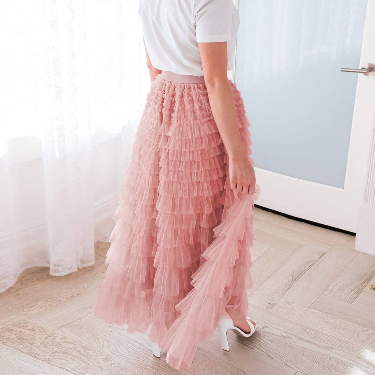 Fashion temperament women's clothing elegant mesh skirt cross-border new European and American fluffy long skirt solid color high waist cake skirt