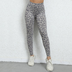 Leopard print yoga clothes, beautiful back tight sports suit, peach hip lift high waist fitness suit, women