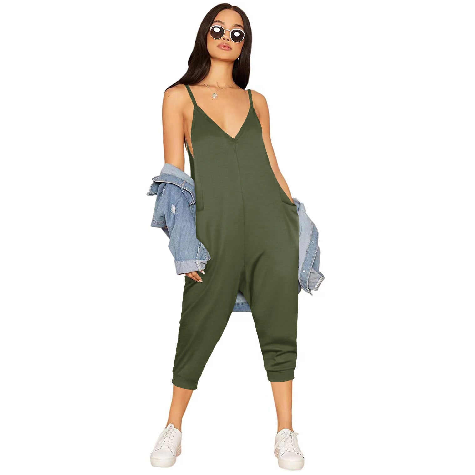 Solid color onesie, suspender, foot closure, long jumpsuit.