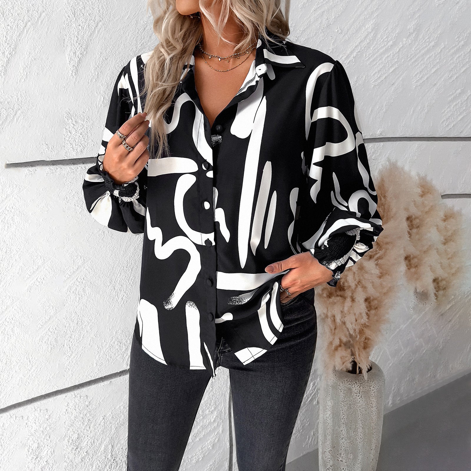 Spring and summer foreign trade temperament casual printed lantern sleeve shirt