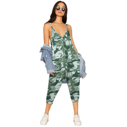 Solid color onesie, suspender, foot closure, long jumpsuit.