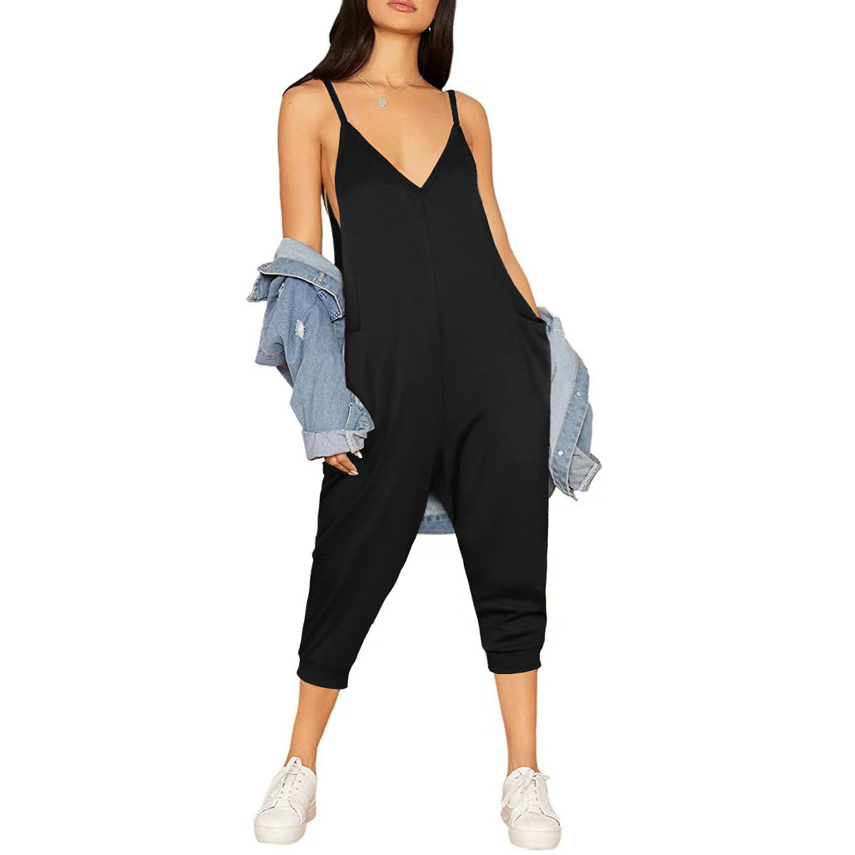 Solid color onesie, suspender, foot closure, long jumpsuit.