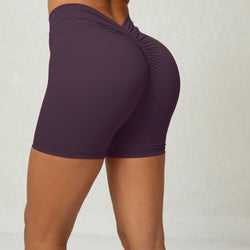 Back waist deep V-shaped wrinkles tight buttocks yoga shorts European and American new no-embarrassment line peach buttocks fitness shorts