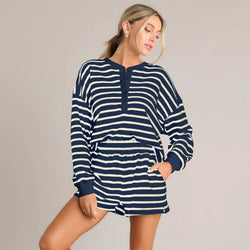 Temperament Commuter Striped Women's Autumn Versatile Button Collar Fashion Long Sleeve Top Shorts Pocket Two-piece Set